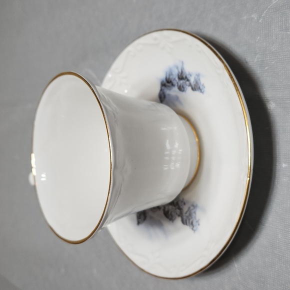 Renaissance Fine Bone China Teacup - Picture 2 of 8